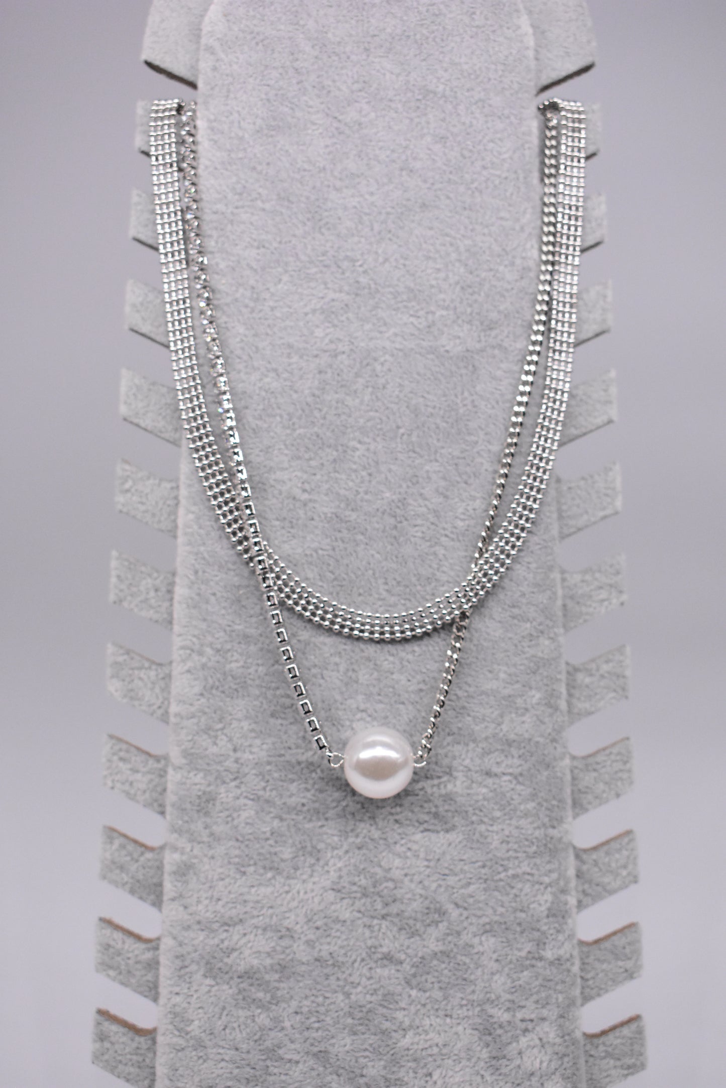 Sliver and Pearl Necklace